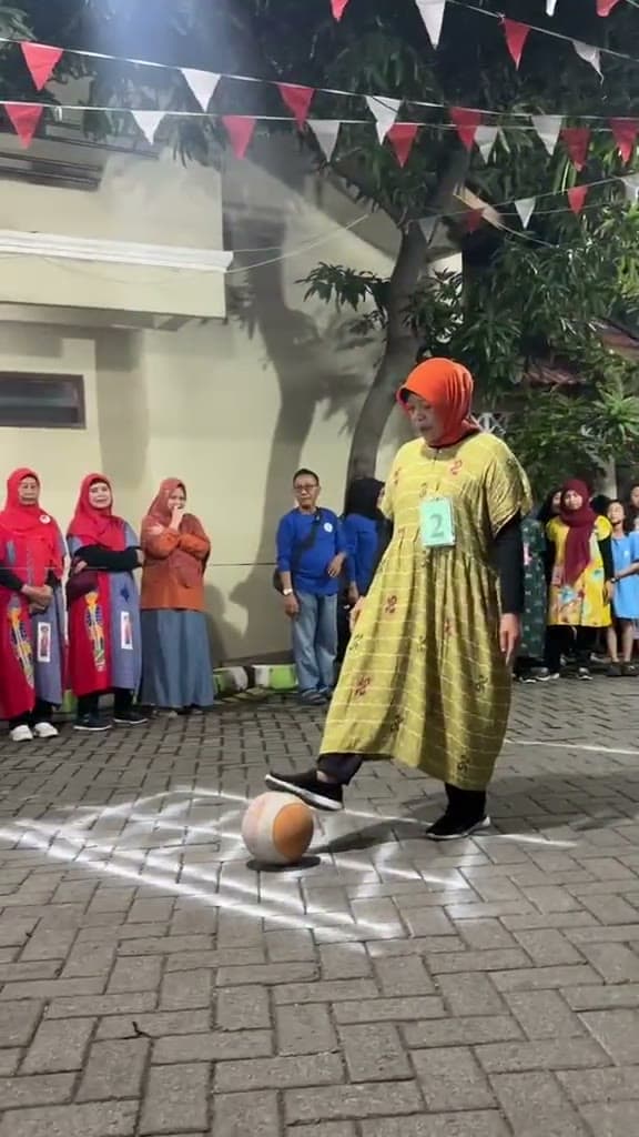 Fun Penalty Ibu-ibu Final — 22-23 Agustus