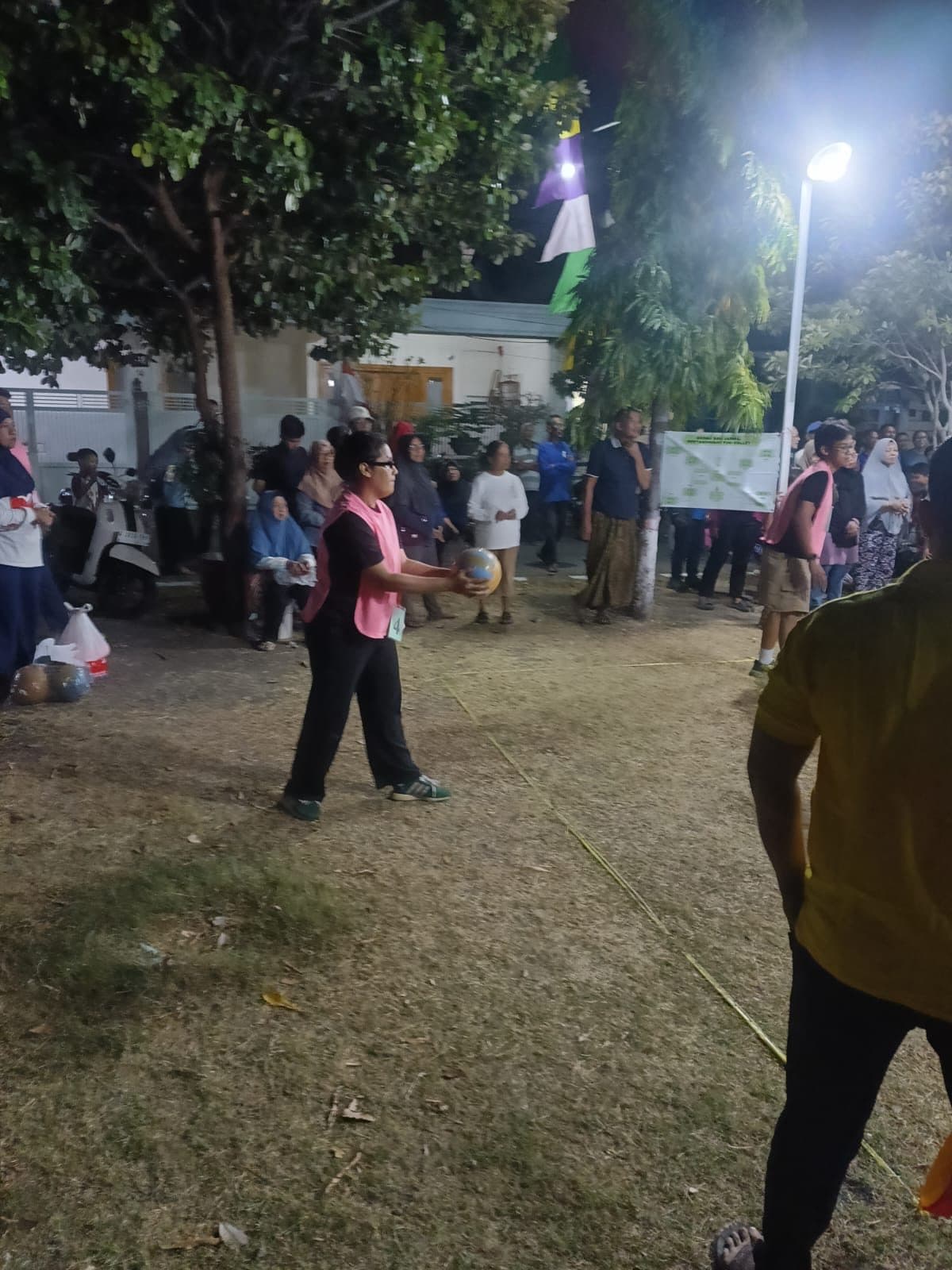 Fun Penalty Ibu-ibu Perempat Final — 8 Agustus — foto 14