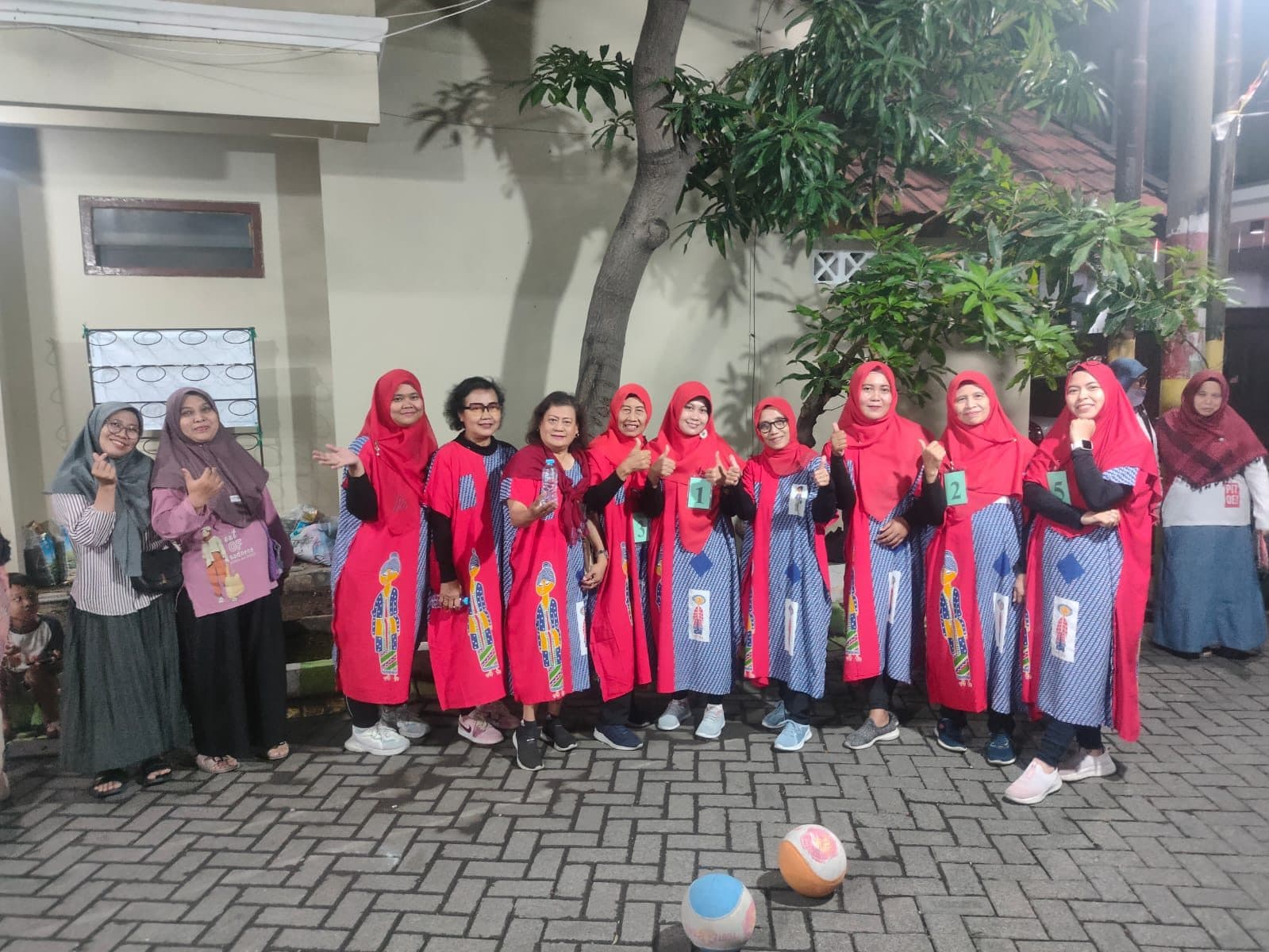 Fun Penalty Ibu-ibu Perempat Final — 8 Agustus — foto 28