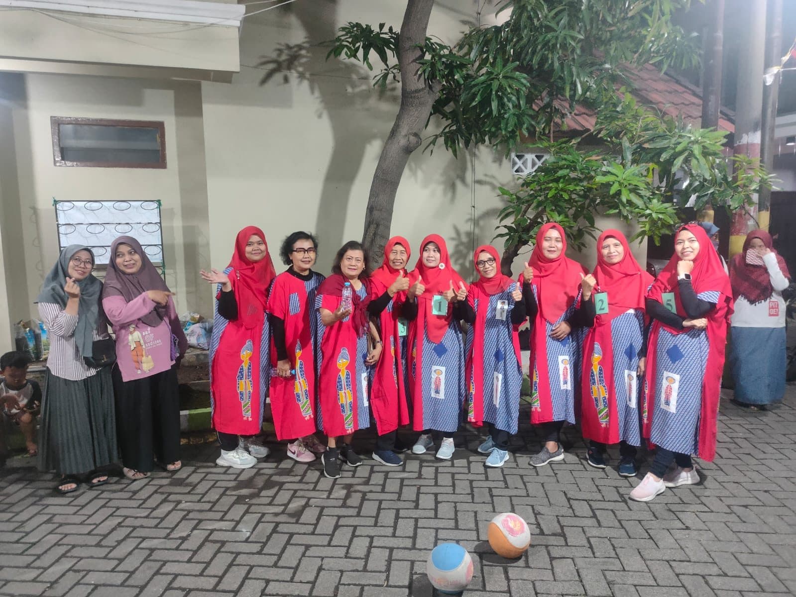 Fun Penalty Ibu-ibu Perempat Final — 8 Agustus — foto 30