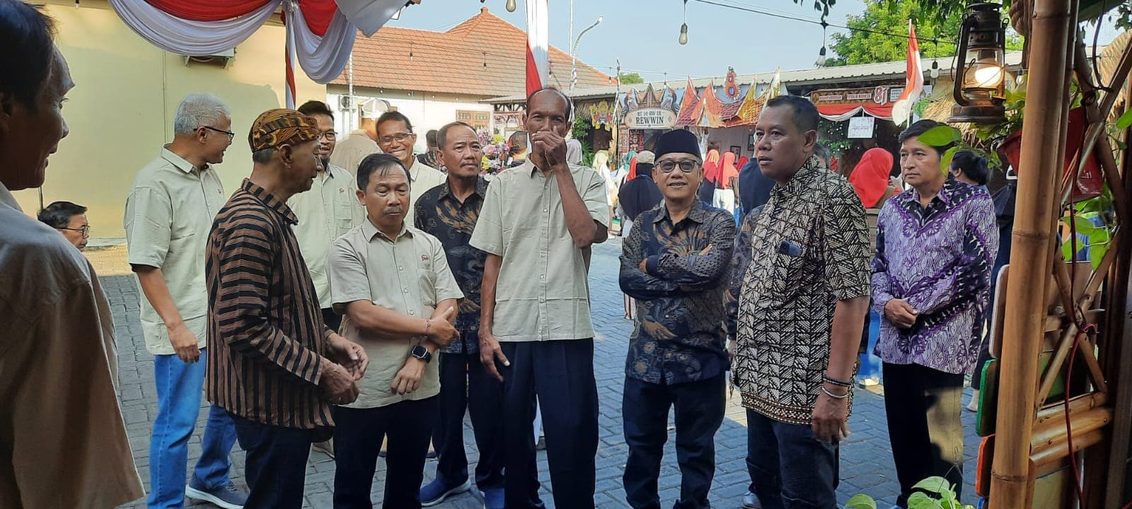 Maskot & Jalan Sehat — Dokumentasi 30 Agustus — foto 30