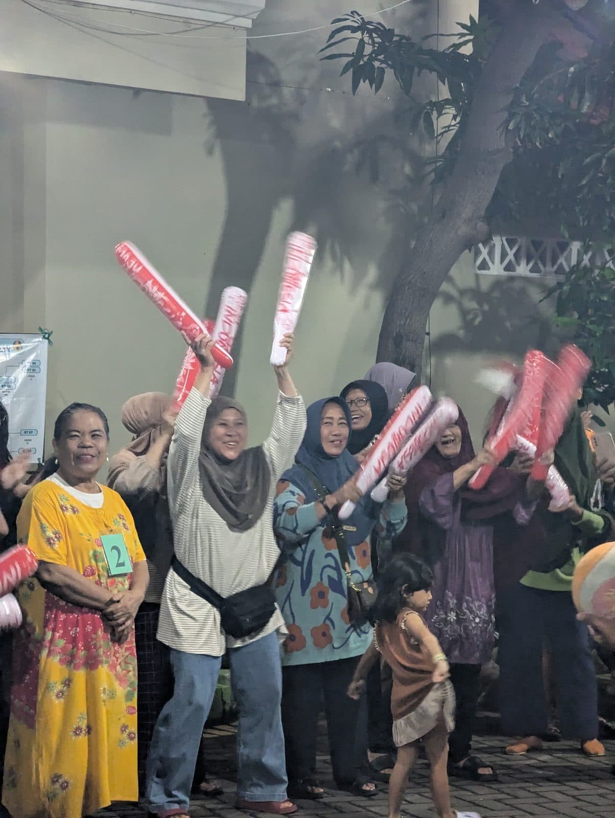 Fun Penalty Ibu-ibu Malam Kedua — 2 Agustus