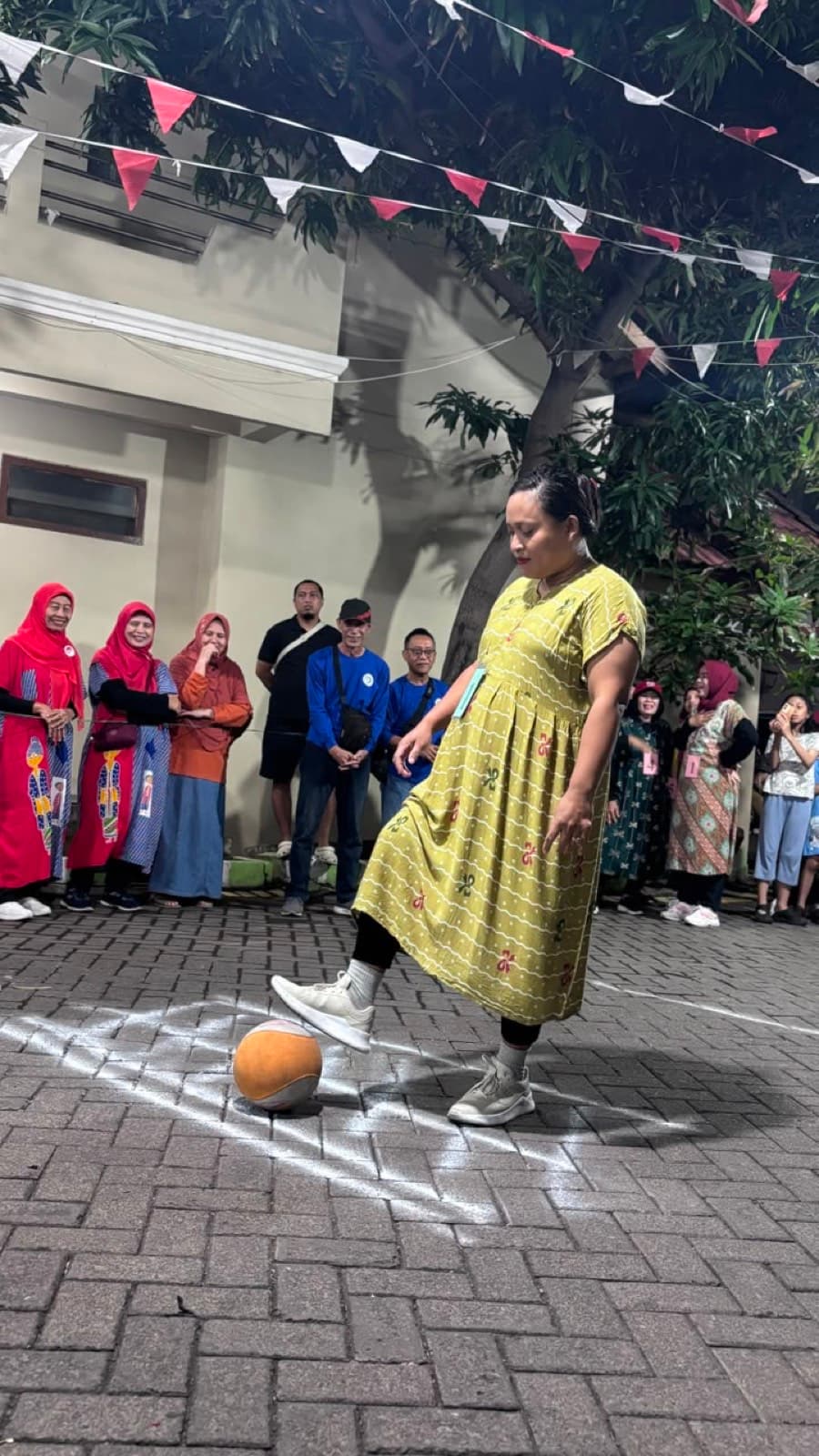 Fun Penalty Ibu-ibu Final — 22-23 Agustus — foto 5